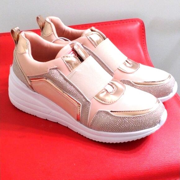 Red Rhino SPARKLE Sneakers Sz 10 Pink Yoga Gym Athleisure Athletic Barbiecore - Picture 2 of 10